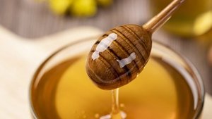 Honig – ein vielseitiges Heilmittel Honig – ein vielseitiges Heilmittel